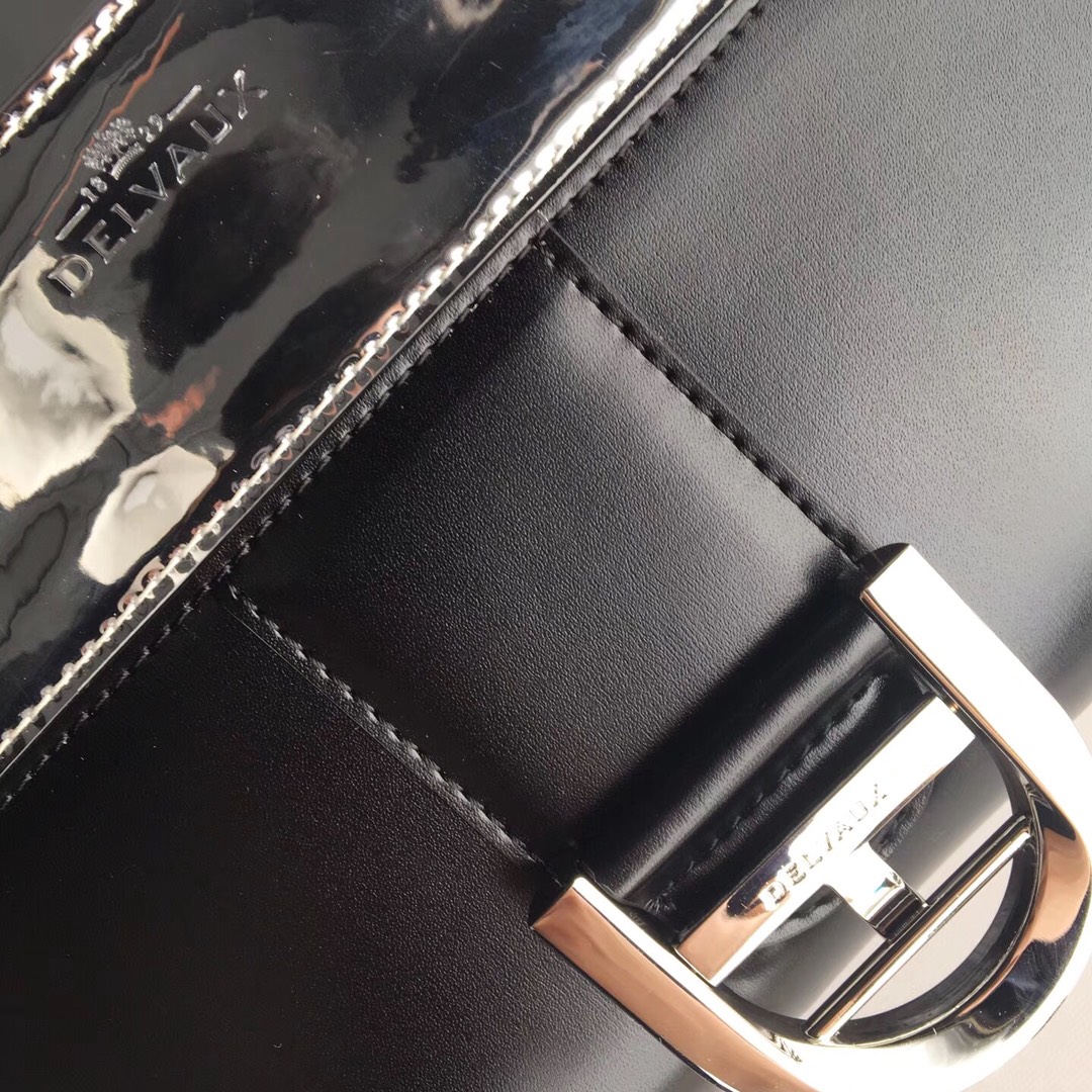 델보 브리앙 박스 GM 백 유광 블랙